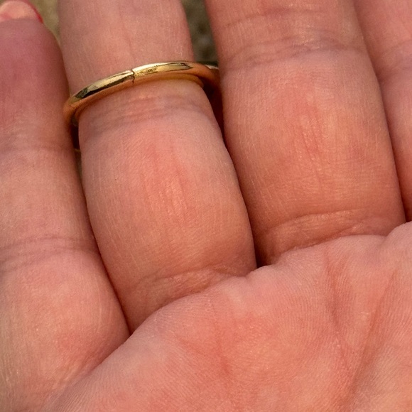 Ring - Picture 4 of 4